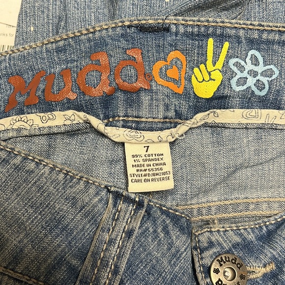 Mudd Size 7 Crop Jeans - Picture 3 of 4